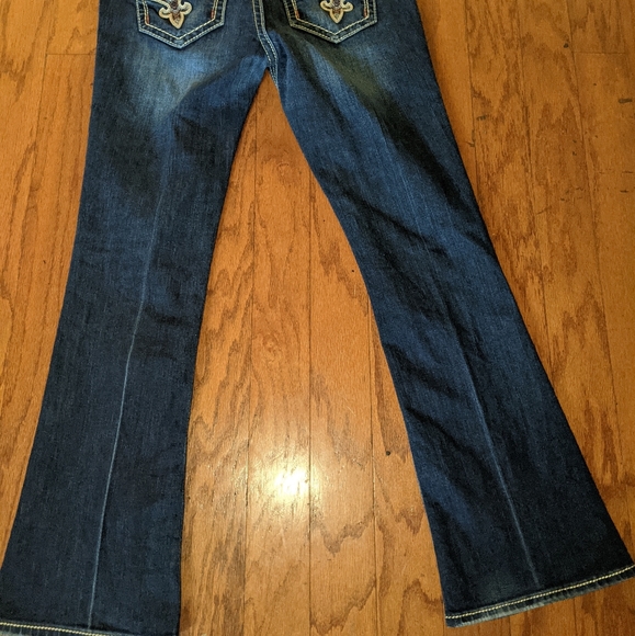ROCK REVIVAL JEANS - Picture 2 of 6